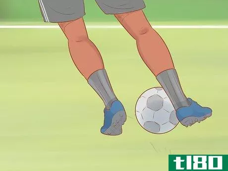 Image titled Dribble a Soccer Ball Past an Opponent Step 8