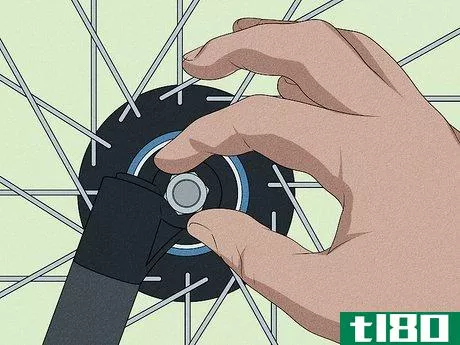 如何修理自行车轮子(fix a bicycle wheel)