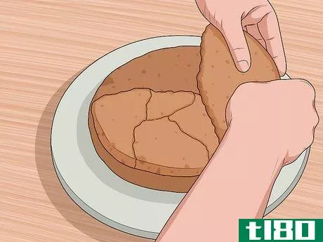 Image titled Fix a Baked Cake Stuck to the Pan Step 13