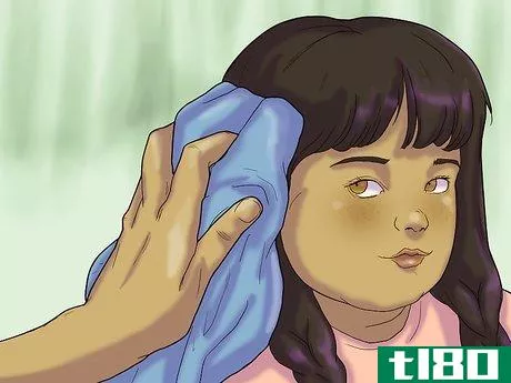 Image titled Ease Your Toddler's Ear Infections Step 1