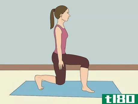 Image titled Do a Kneeling Hip Flexor Stretch Step 4.jpeg
