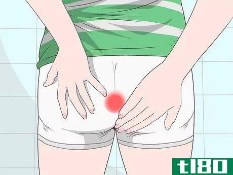 Image titled Diagnose a Fistula Step 1