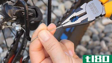 如何固定自行车齿轮线(fix bike gear wire)