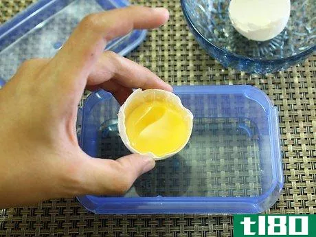 如何做一个蛋清面膜(do an egg white mask)