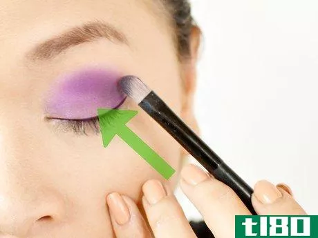 Image titled Do Makeup for Green Eyes Step 19