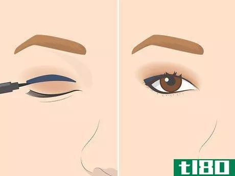 Image titled Do Eyeliner on Hooded Eyelids Step 6