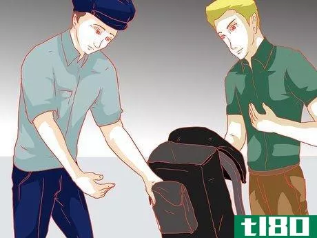 Image titled Have Airport Etiquette Step 8