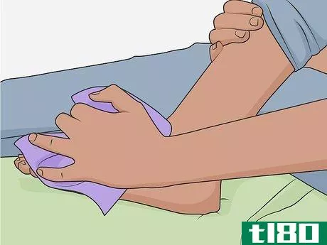 Image titled Get Rid of Foot Fungus at Home Step 10