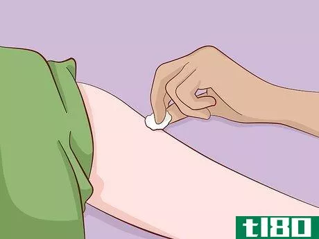 Image titled Give a Subcutaneous Injection Step 5