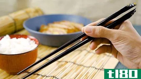 Image titled Hold Chopsticks Step 2