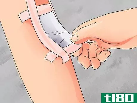 Image titled Bandage a Wound During First Aid Step 13