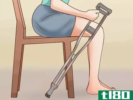 Image titled Hold and Use a Cane Correctly Step 11