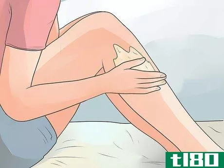 Image titled Epilate Legs Step 12