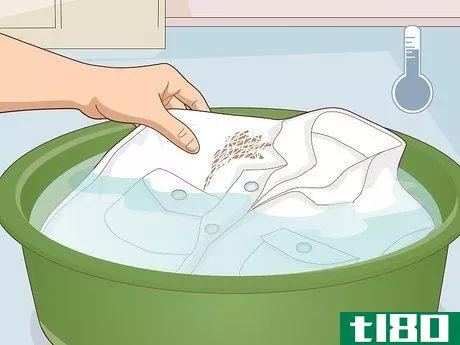 Image titled Keep White Jackets Clean Step 11