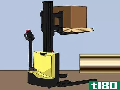 Image titled Identify Different Types of Forklifts Step 3