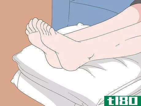 Image titled Heal a Bruised Toe Step 6