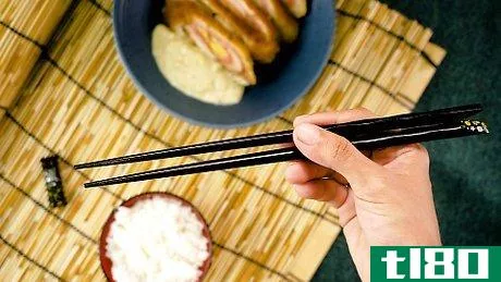 如何拿筷子(hold chopsticks)