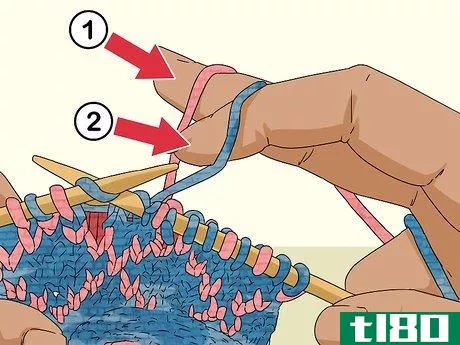 Image titled Hold Yarn when Stranded Knitting Step 3