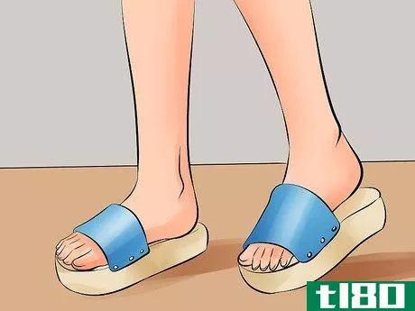 Image titled Remove an Ingrown Toenail Step 22