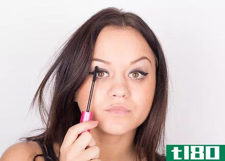 Image titled Get the Most Out of Your Mascara Step 9