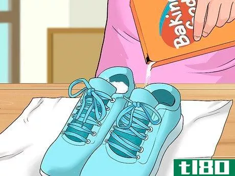 Image titled Eliminate Odor from Smelly Shoes Step 11