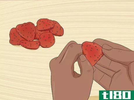 Image titled Get Strawberry Seeds Step 3