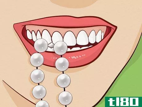 Image titled Identify Pearls in Vintage Jewelry Step 6
