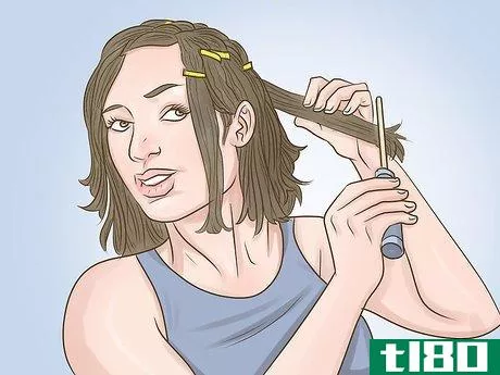 Image titled Hot Comb Hair Step 14