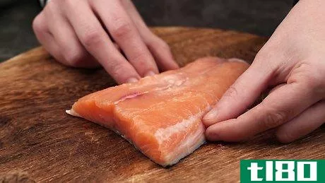 如何带皮烤三文鱼(grill salmon with skin)