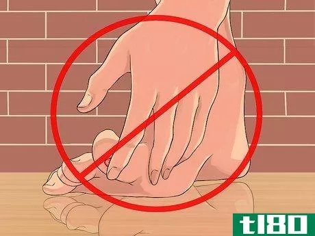 Image titled Get Rid of Plantar Warts (Verrucas) Step 17