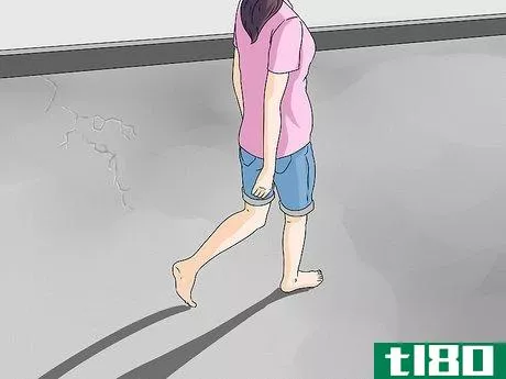 Image titled Go Barefoot Safely Step 3