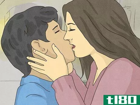 Image titled Have a Long Passionate Kiss With Your Girlfriend_Boyfriend Step 6