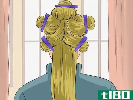 Image titled Get Serena Vander Woodsen's Hair Step 7