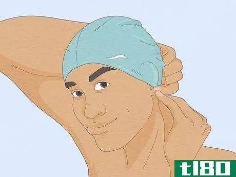 Image titled Keep Your Hair from Getting Wet While Swimming Step 2
