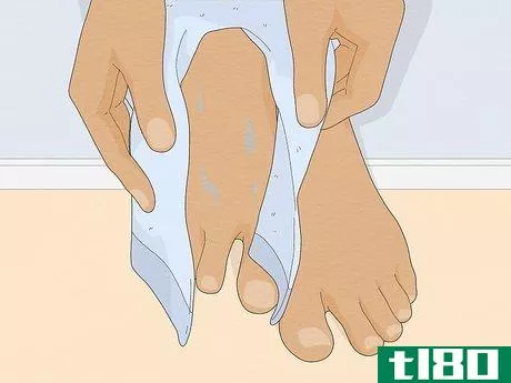 Image titled Get Rid of Foot Fungus Step 3