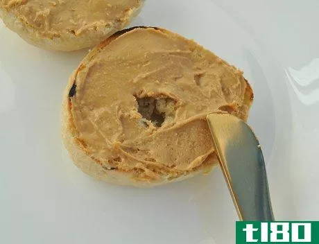 Image titled Make Peanut Butter Banana Bagels Step 3