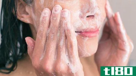 Image titled Naturally Remove Blackheads (Steam and Towel Method) Step 1