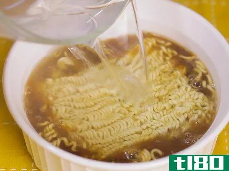 Image titled Make Ramen Noodles in the Microwave Step 9