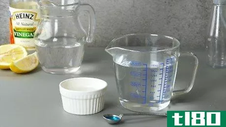 Image titled Make Your Own Glass Cleaner Step 1