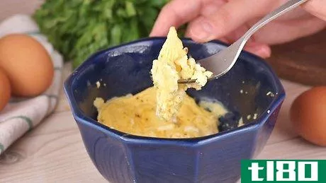 Image titled Make Scrambled Eggs in a Microwave Step 5
