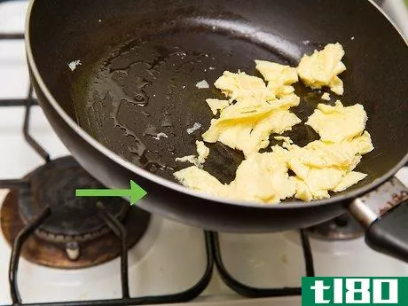Image titled Make Cheesy Scrambled Eggs Step 6
