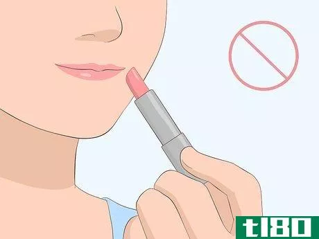 Image titled Lighten Dark Lips from Smoking Step 12