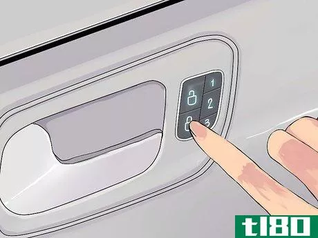 Image titled Lock Your Car and Why Step 3