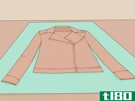 Image titled Shrink a Leather Jacket Step 4