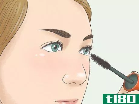 Image titled Make Your Eyelashes Naturally Longer Step 4