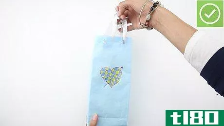 Image titled Make a Gift Bag Step 32