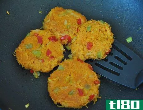 Image titled Make Healthy Hash Browns Step 5
