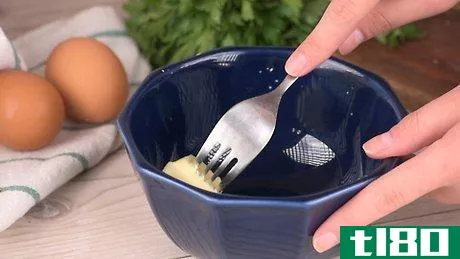 如何用微波炉做炒蛋(make scrambled eggs in a microwave)