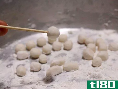 Image titled Make Beads from Flour and Water Step 5