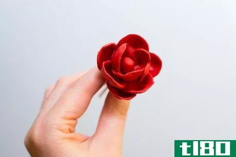 Image titled Make Roses out of Fondant Step 12